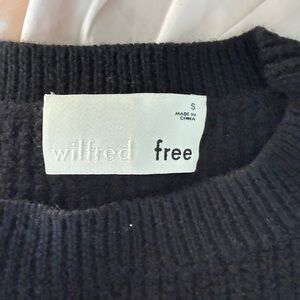 Aritzia Wilfred Free Black Knit Sweater